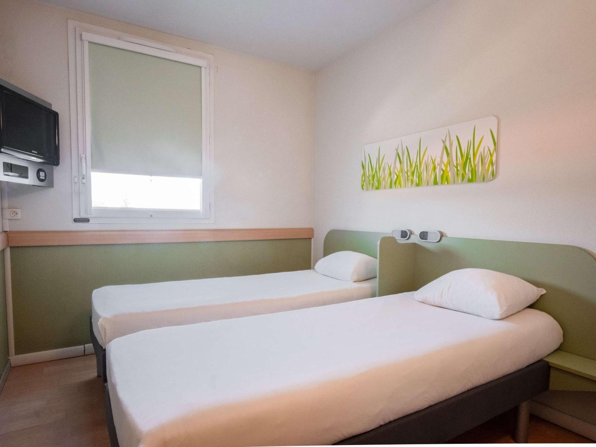 Ibis Budget Montauban Les Chaumes Εξωτερικό φωτογραφία