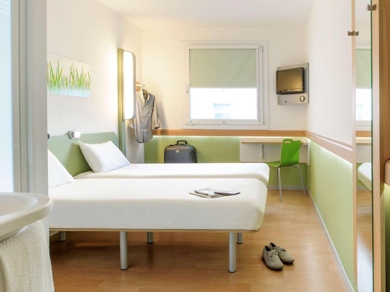 Ibis Budget Montauban Les Chaumes Εξωτερικό φωτογραφία